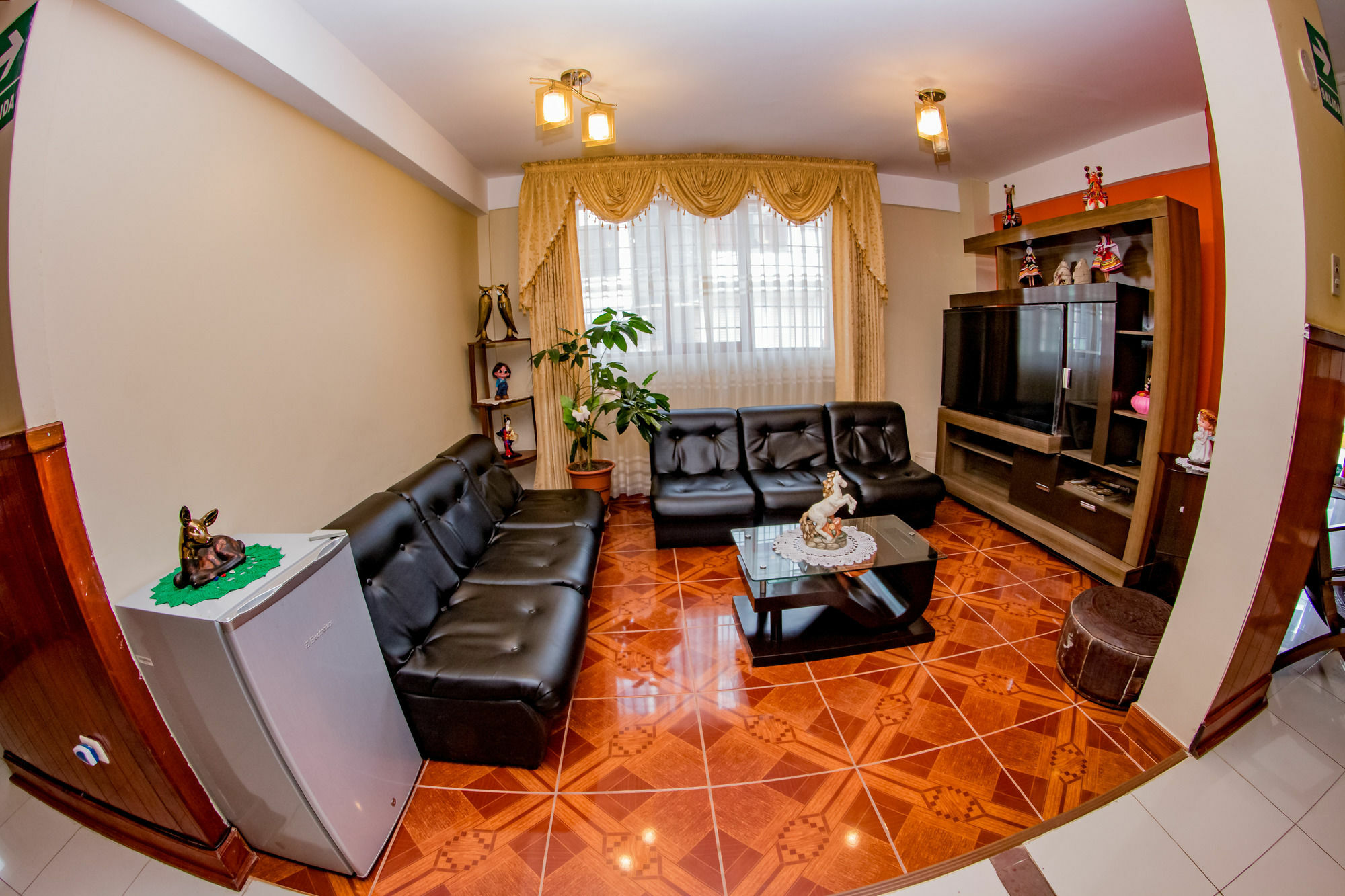 Sonnenthal Bed & Breakfast Куско Экстерьер фото